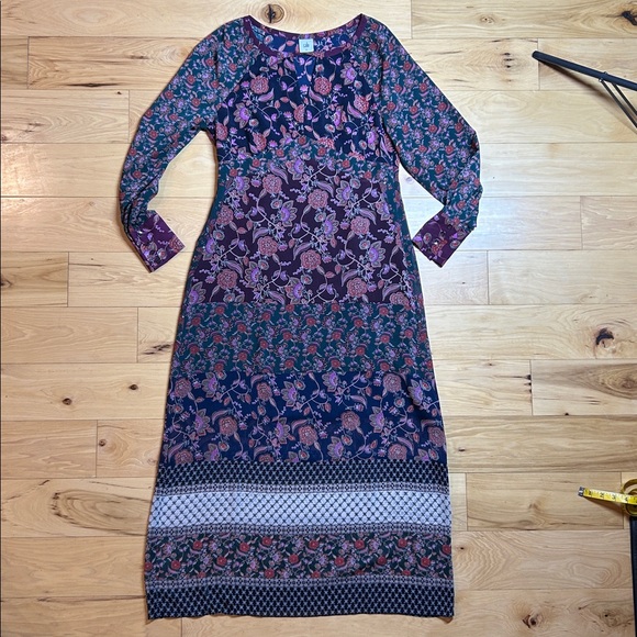 CAbi Dresses & Skirts - CAbi Multicolor Floral Long Sleeve Maxi Dress | Size Medium